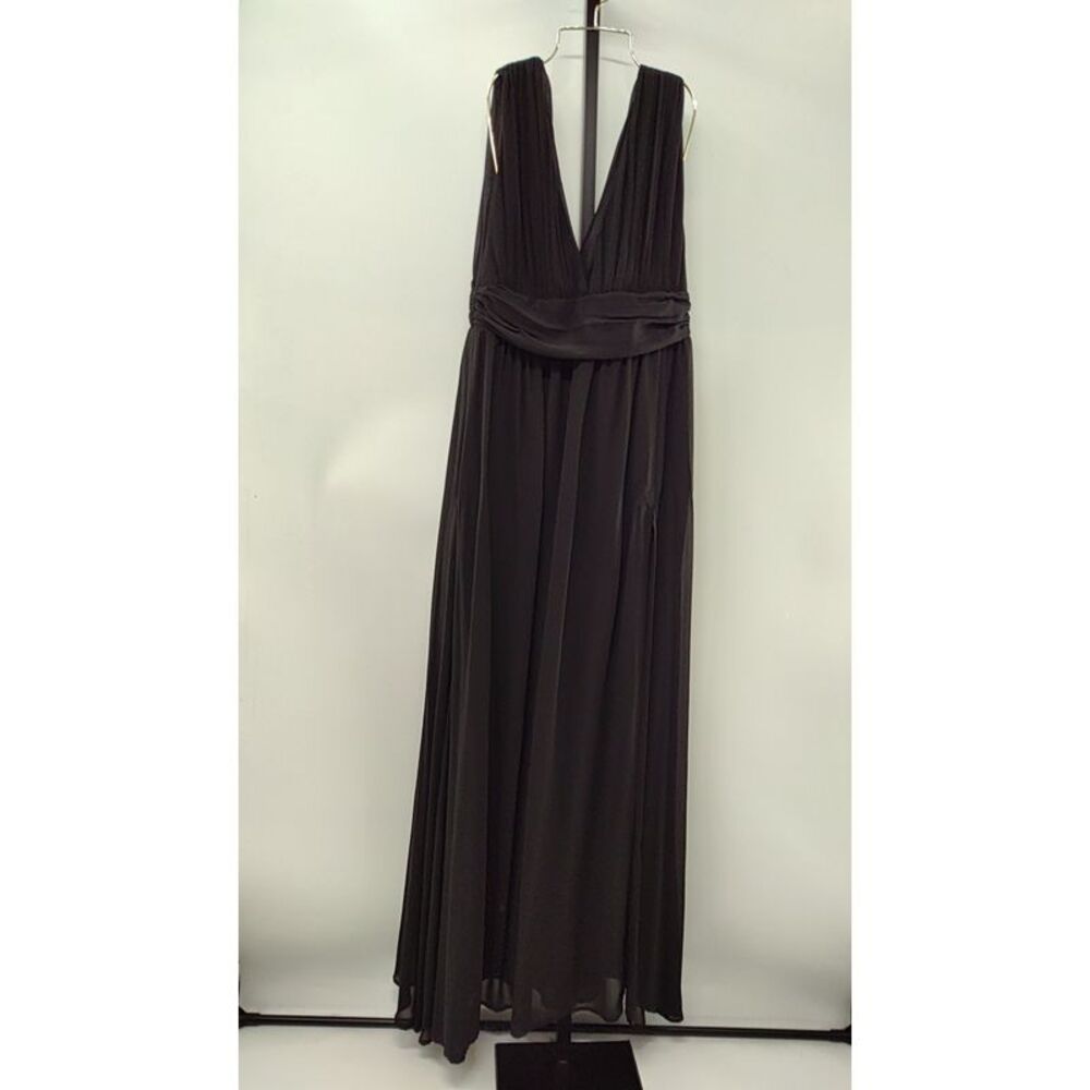 Lulu's Elegant Black Maxi Dress